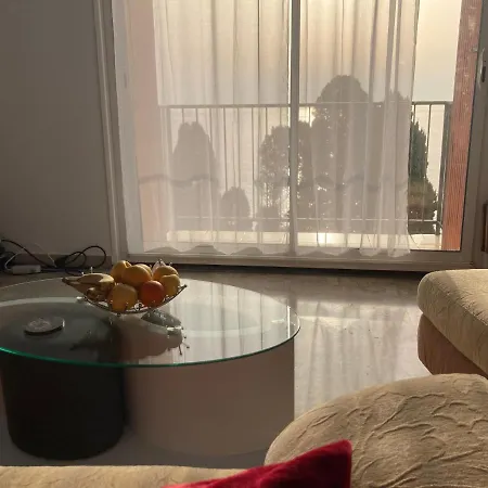 Location Chambre Avec Salle De Bain Et Partie Commune Sea View & Mountain View Renting 1 Of 3 Bedrooms With Shared Common Space 3 Bdrm Apt Not 1 Bdrm Plus Clime Ou Ac Appartamento